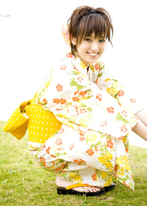 Japanese Akina Minami Wifebucket Moms Go jpg 8
