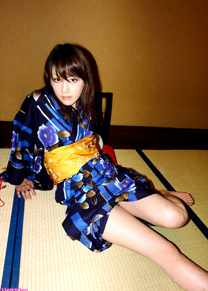 Japanese Amateur Reina Holiday Babes Desnudas jpg 1