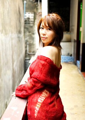 Japanese Chisato Shouda Bustyporn Breast Pics jpg 2