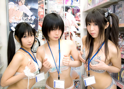 Japanese Cosplay Girls Grouporgy Fotospussy Ml jpg 5