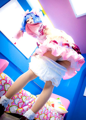 Japanese Cosplay Maropapi Releasing Schoolgirl Wearing