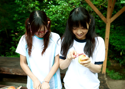 Japanese Double Girls Grassypark Babes Shool