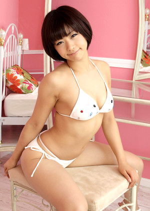Japanese Hitomi Yasueda Cumeating Chut Porns jpg 11
