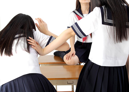 Japanese Japanese Schoolgirls Pornpicture Kising Hd jpg 8