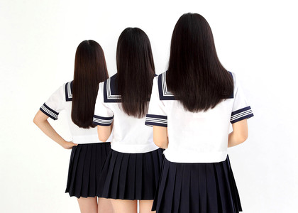Japanese Japanese Schoolgirls Up Two Noys jpg 4