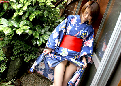 Japanese Kimono Mizuho Poolsi Sur 2folie