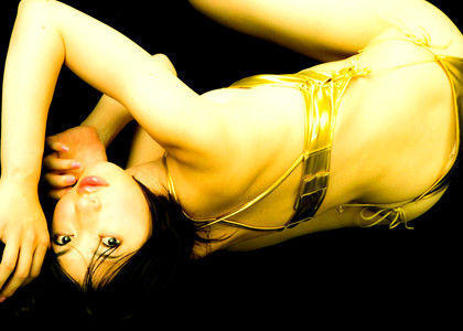 Japanese Maki Aizawa Telanjang Brunette 3gp jpg 12