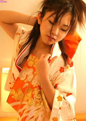 Japanese Mayuka Kotono Performer Squirting Pussy jpg 11