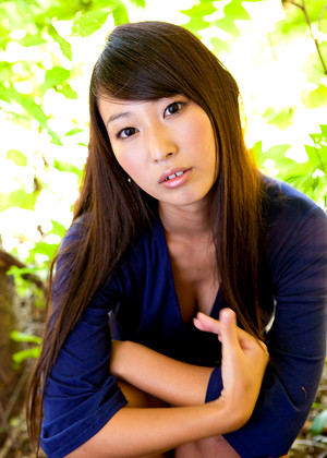 Japanese Miki Ichikawa Otdors Girls Bobes jpg 7