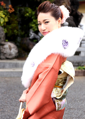 Japanese Miki Saito Steaming Daughter Xxx jpg 6