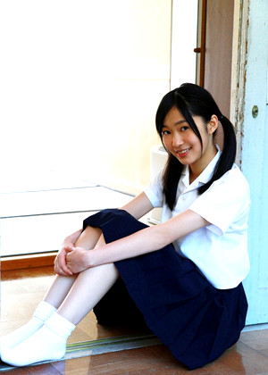 Japanese Rino Sashihara Shows Model Girlbugil jpg 2
