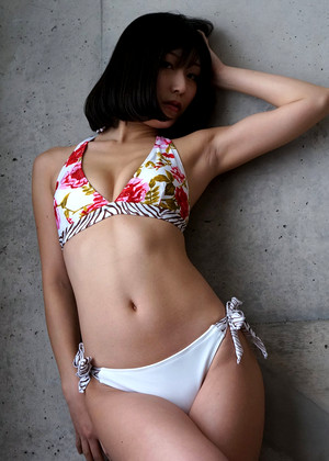 Japanese Shiori Yuzuki Woman Blonde Babe jpg 7