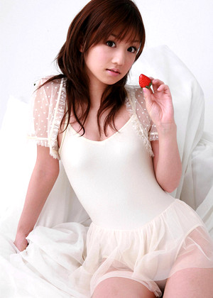 Japanese Yuko Ogura Desirable Xxx Girl jpg 3